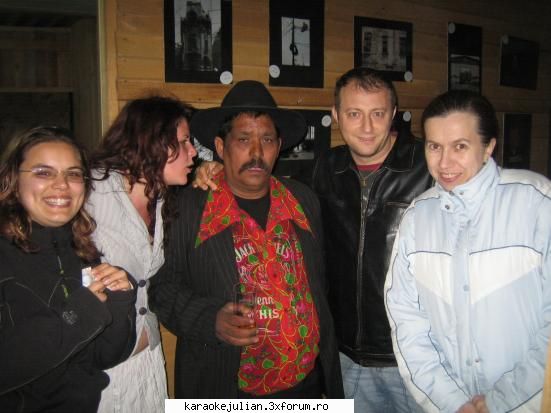 halooo nenea cu domnul vlad va rog!!! :)) 1 mai - vama veche