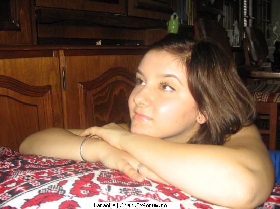 Despre cine suntem - Well...this is ..:D - Aici ne cunoastem