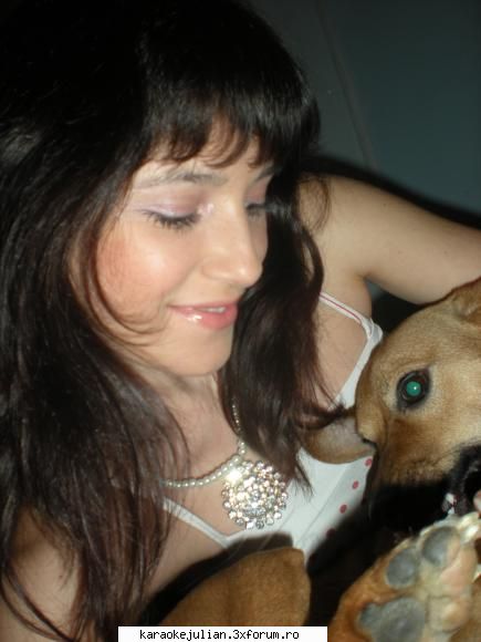 saluty la toata lumea :) ,eu sunt cei dela karaoke sunteti cei mai tari tot asa :x pupici :*!!!