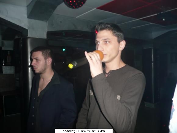 haris / focsani ... ma cunoasteti de la karaoke din clib13 sau finley poze cu