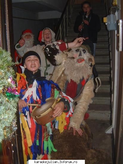 nam uitat traditia din moldova revelion 2006 in imagini si comentarii