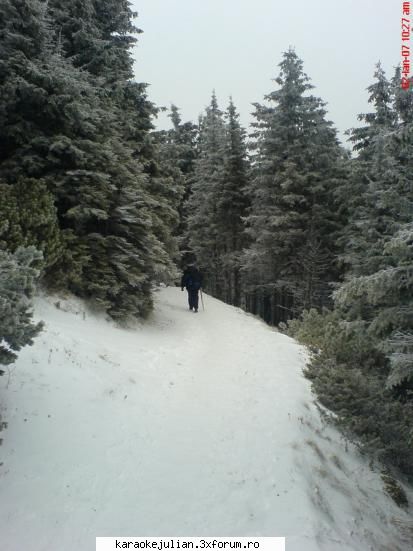 prima zi din anul 2007 m-a prins la o inaltime de 1900m, pe ceahlau. vantul batea cu 120km/h. in
